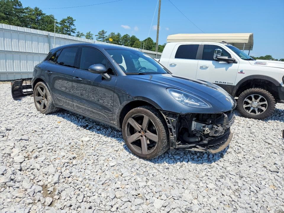 2020 PORSCHE MACAN 4