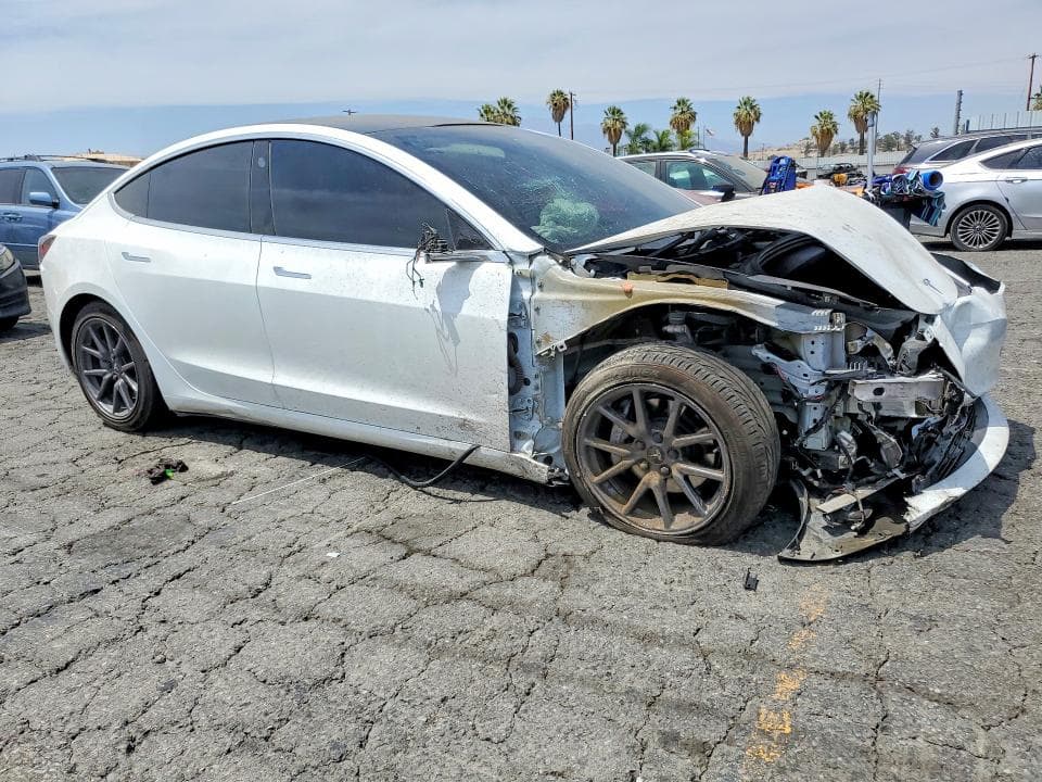 2020 TESLA MODEL 3 4