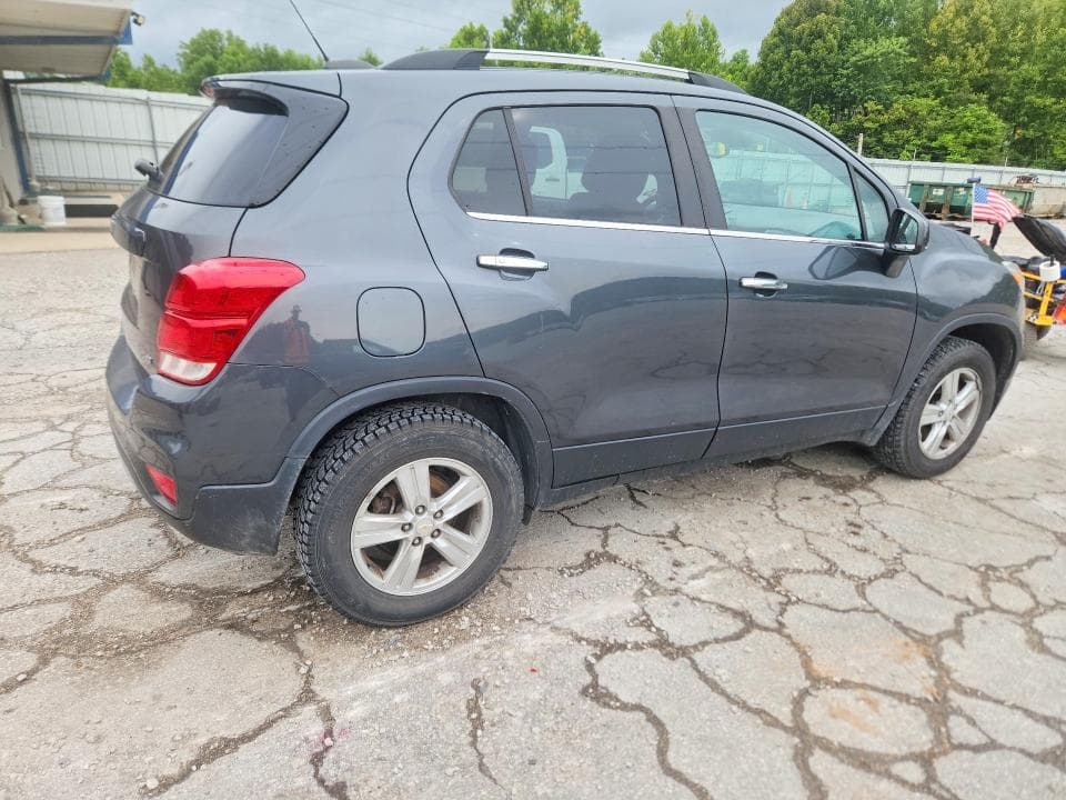 2017 CHEVROLET TRAX 1LT 3