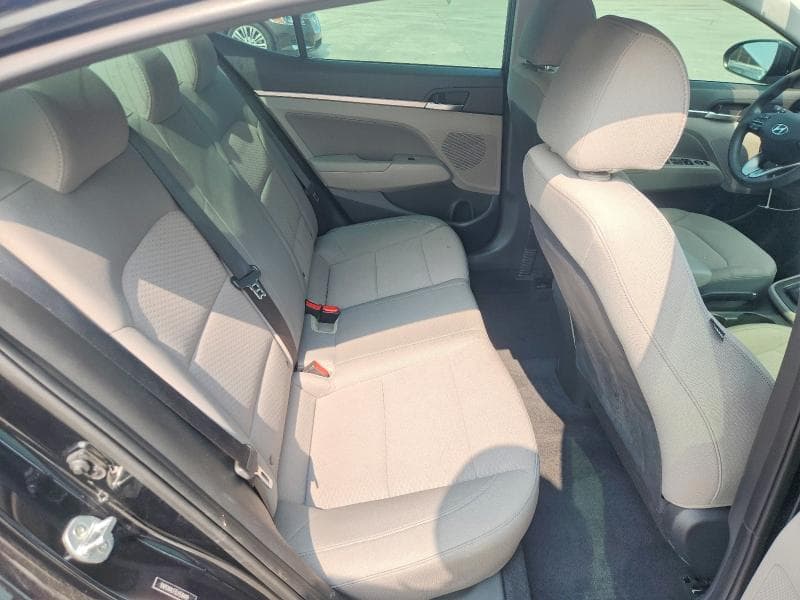2020 HYUNDAI ELANTRA SEL 10