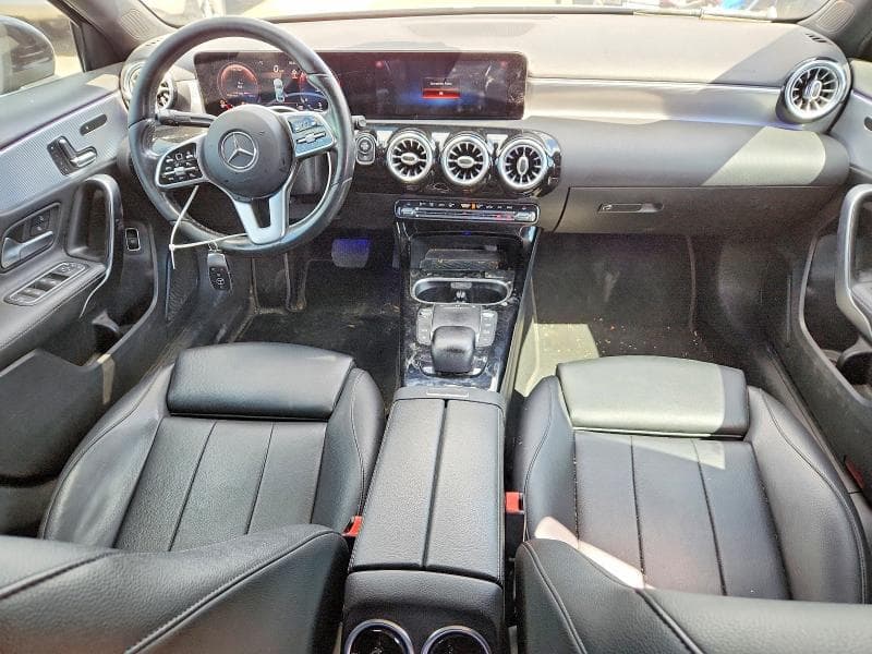 2021 MERCEDES-BENZ A 220 4MATIC 8