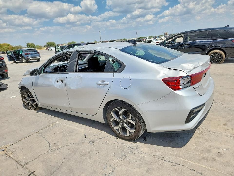 2021 KIA FORTE LXS 2