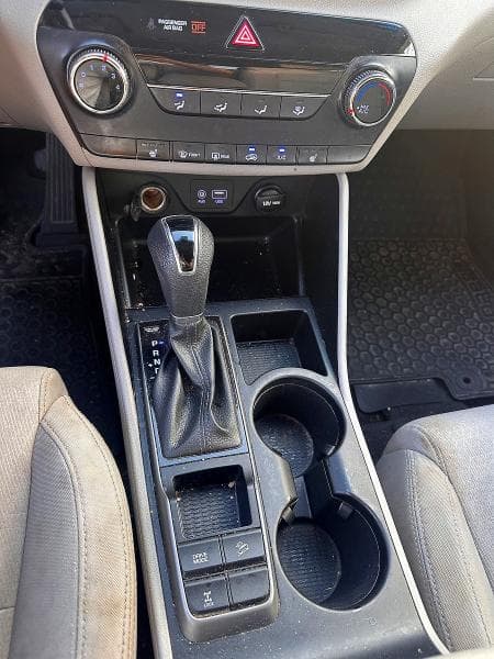 2018 HYUNDAI TUCSON SEL 12