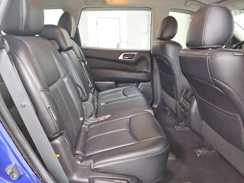 2019 NISSAN PATHFINDER SL 11