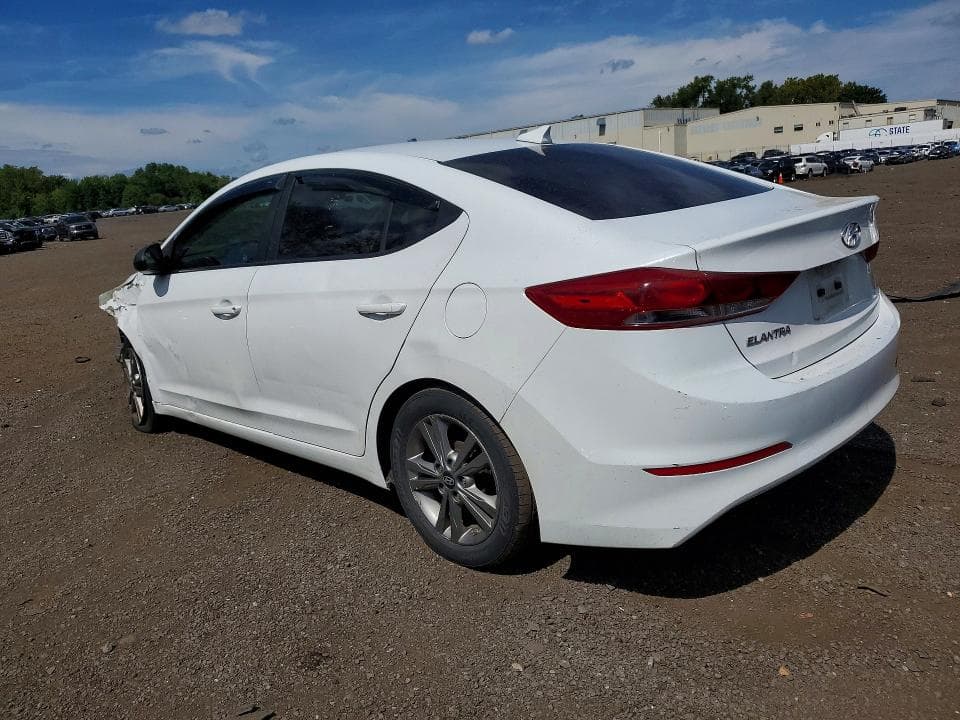 2017 HYUNDAI ELANTRA SE 2