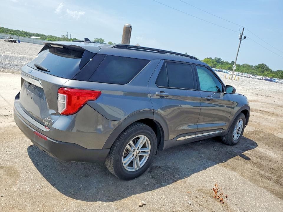 2021 FORD EXPLORER XLT 3