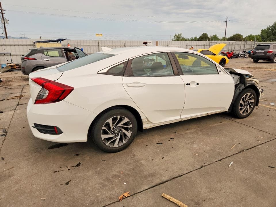 2017 HONDA CIVIC EX 3