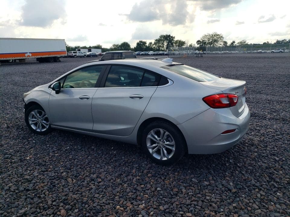 2019 CHEVROLET CRUZE LT 2