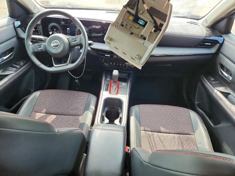 2026 NISSAN KICKS SR 8