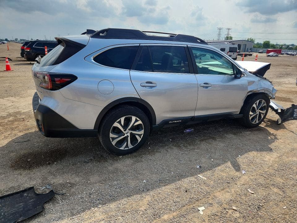 2021 SUBARU OUTBACK LIMITED 3