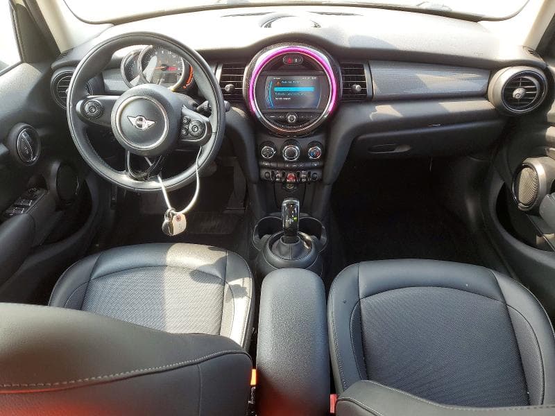 2021 MINI COOPER 8