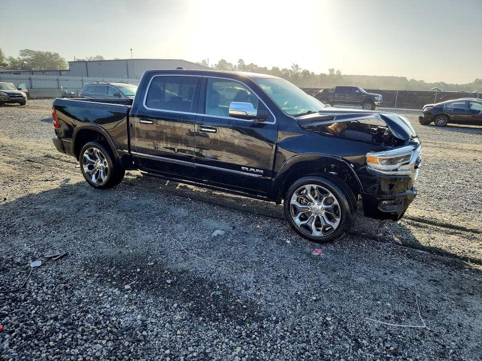 2021 RAM 1500 LIMITED 4