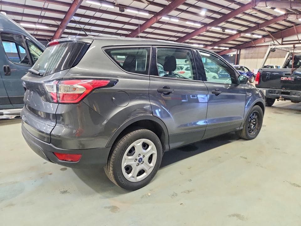 2018 FORD ESCAPE S 3