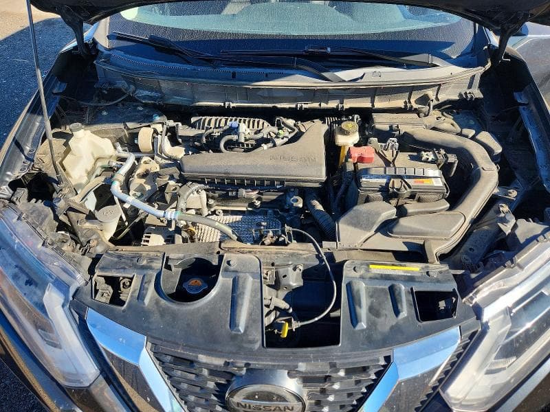 2018 NISSAN ROGUE S 11