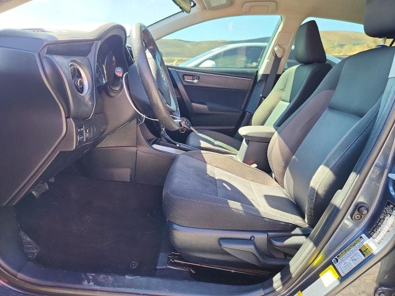 2017 TOYOTA COROLLA LE 7