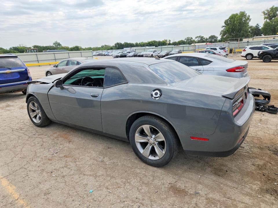 2019 DODGE CHALLENGER SXT 2