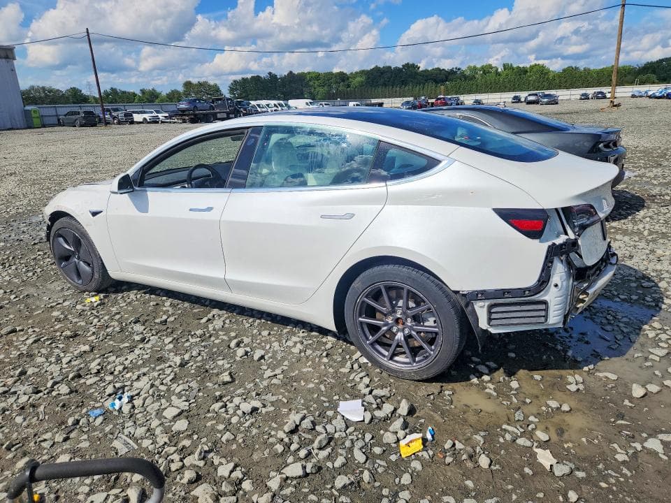 2020 TESLA MODEL 3 2