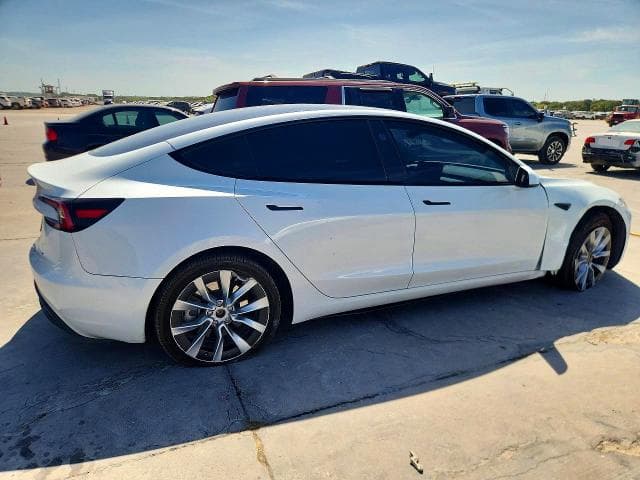 2024 TESLA MODEL 3 3