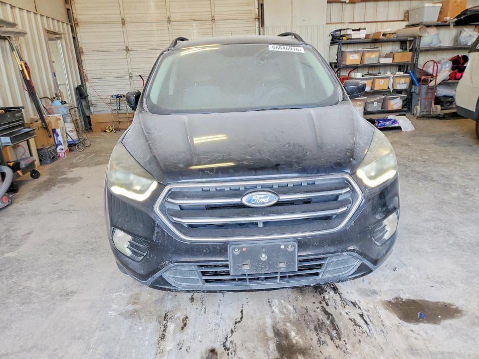 2017 FORD ESCAPE SE 5