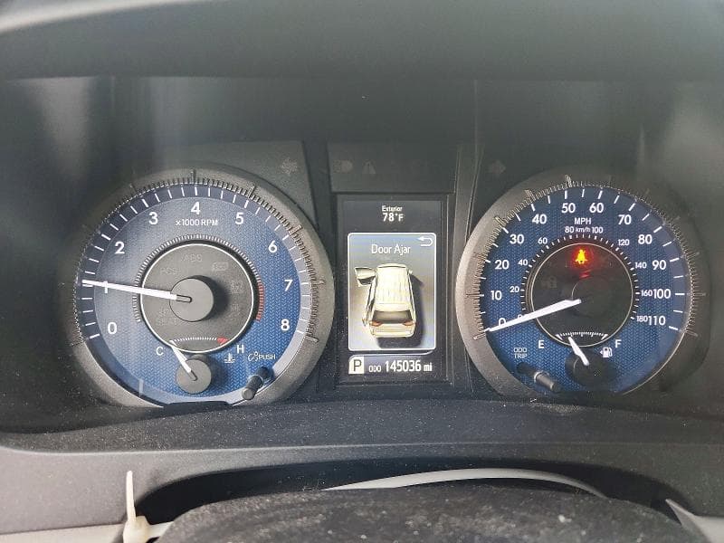 2018 TOYOTA SIENNA XLE 8-PASSENGER 9