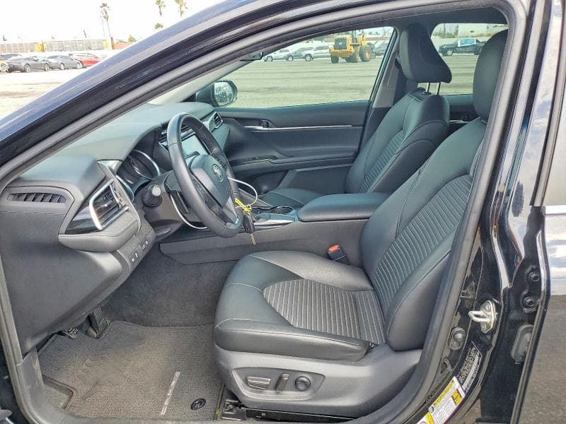 2018 TOYOTA CAMRY SE 7