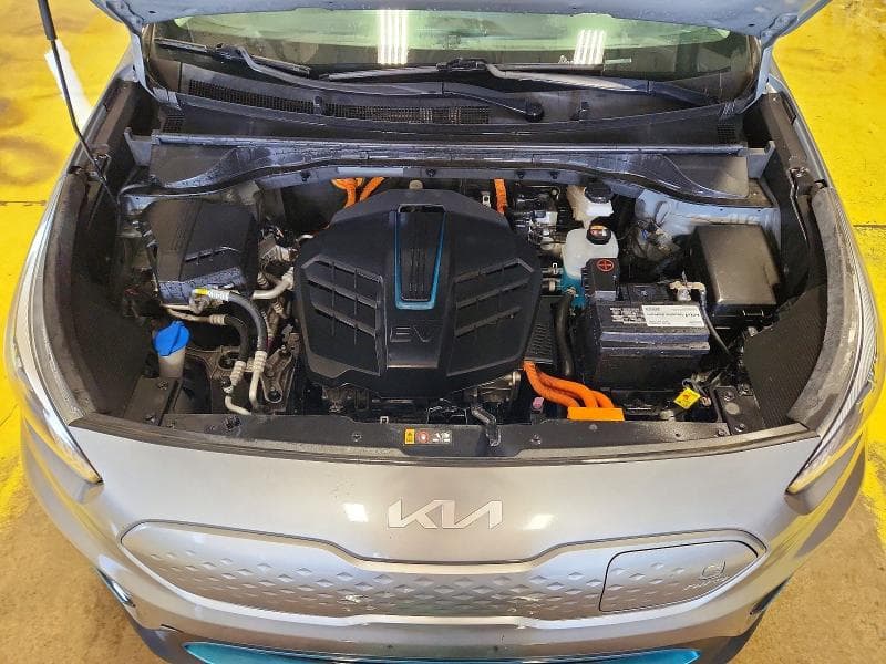 2022 KIA NIRO EV S 12