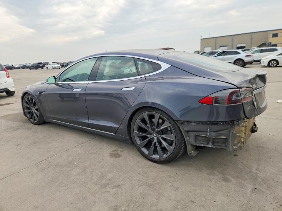 2020 TESLA MODEL S 2