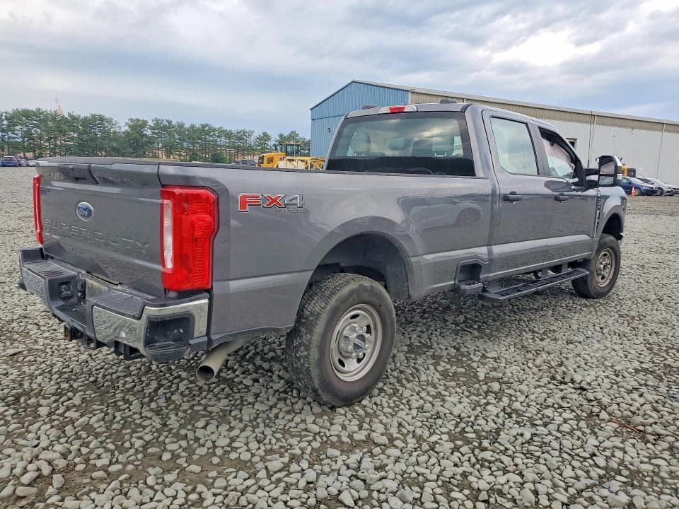 2024 FORD F250 SUPER DUTY 3