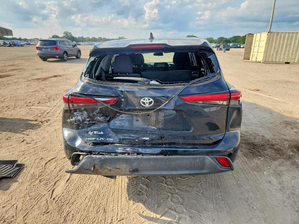 2022 TOYOTA HIGHLANDER L 6