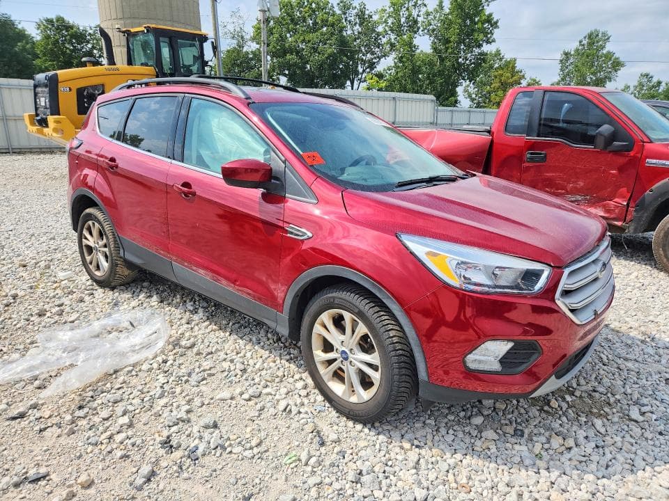 2018 FORD ESCAPE SE 4