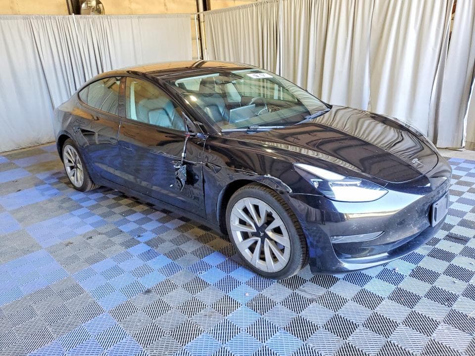2022 TESLA MODEL 3 4
