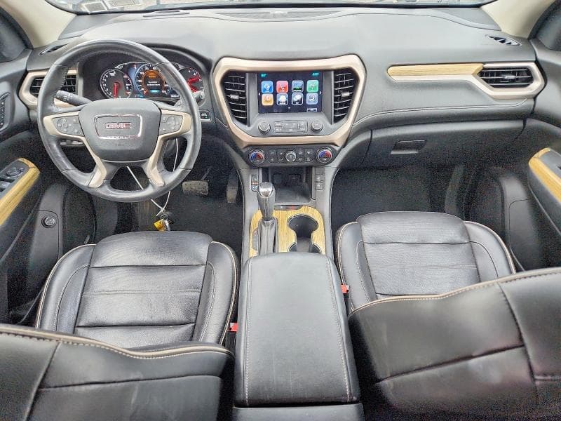 2019 GMC ACADIA DENALI 8