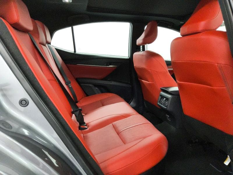 2025 TOYOTA CAMRY XSE 10