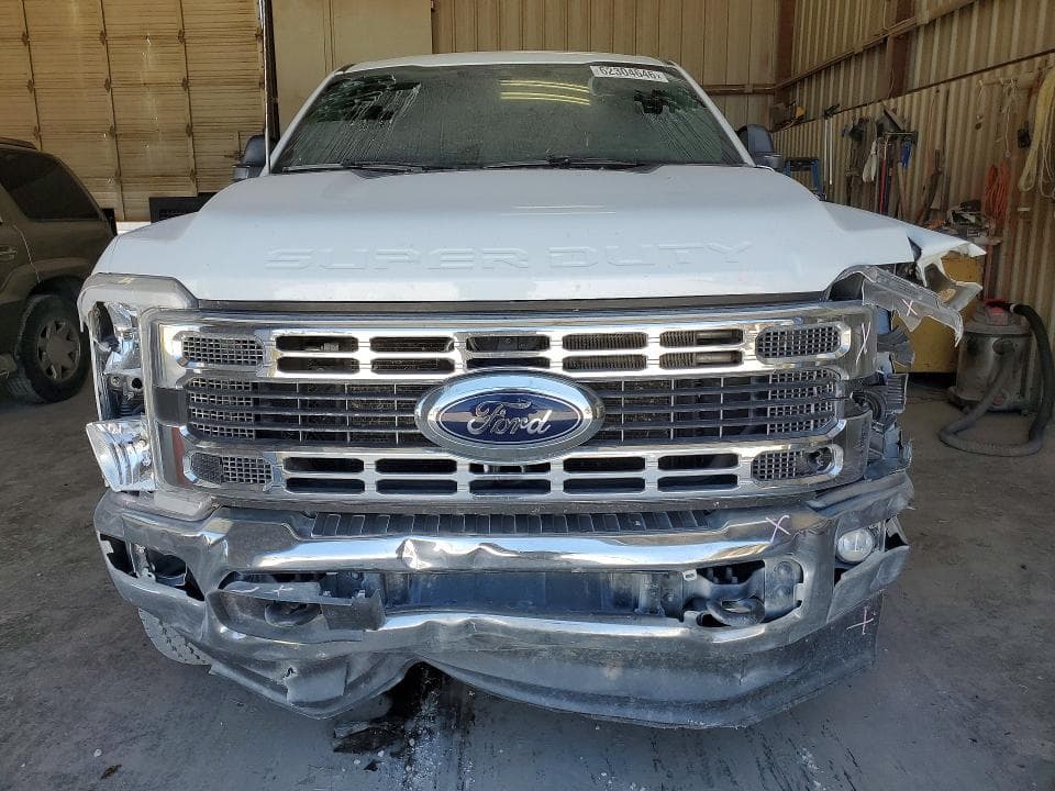 2025 FORD F250 SUPER DUTY 5