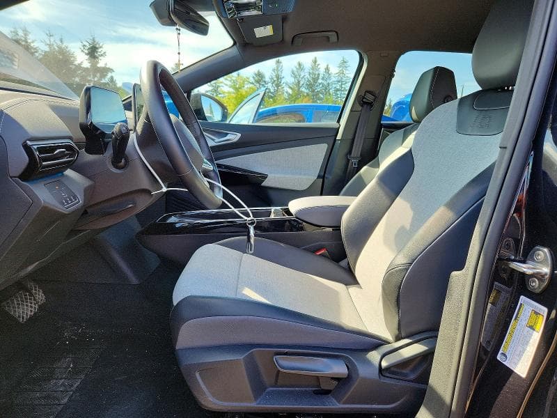 2024 VOLKSWAGEN ID.4 PRO 7