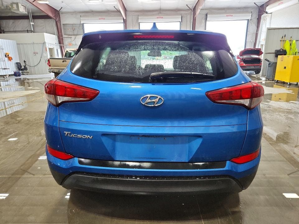 2017 HYUNDAI TUCSON SE PLUS 6