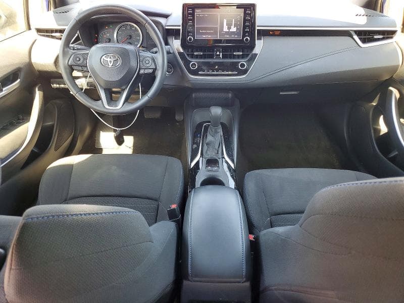 2020 TOYOTA COROLLA SE 8