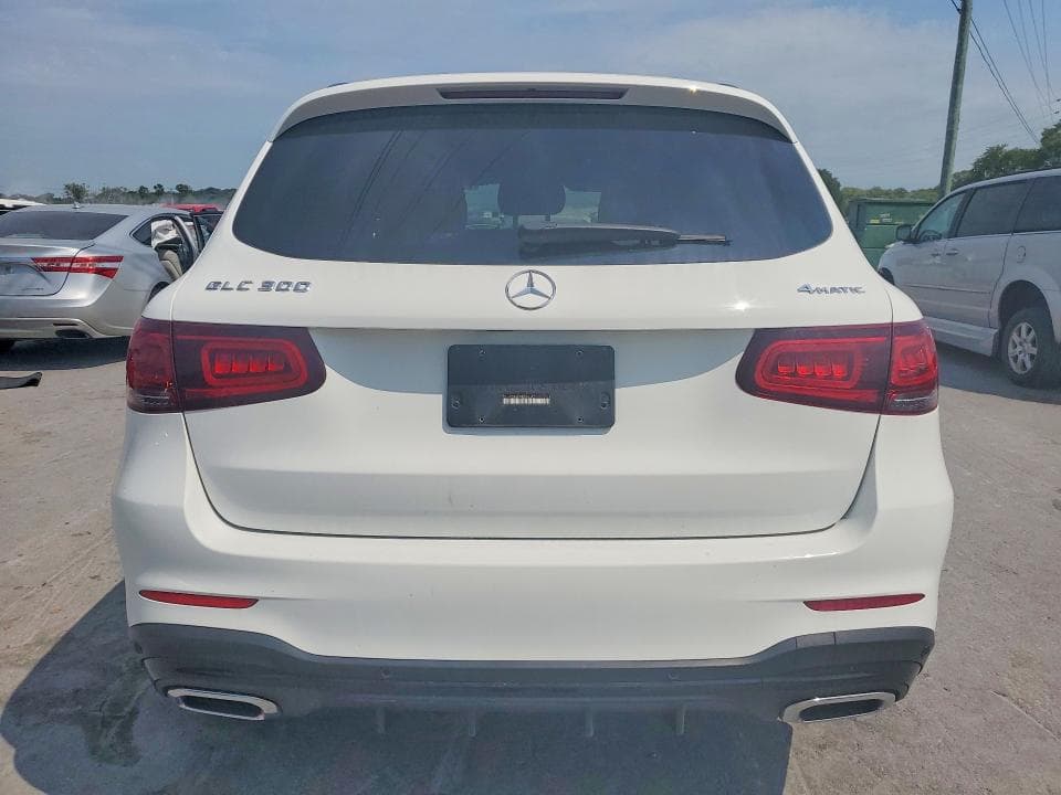 2022 MERCEDES-BENZ GLC 300 4MATIC 6