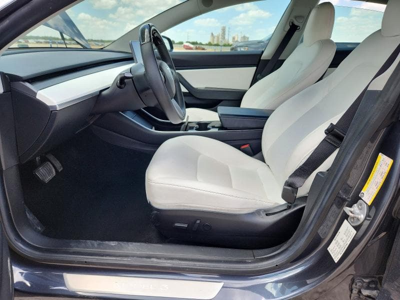 2019 TESLA MODEL 3 7