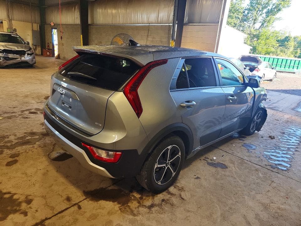 2026 KIA NIRO LX 3