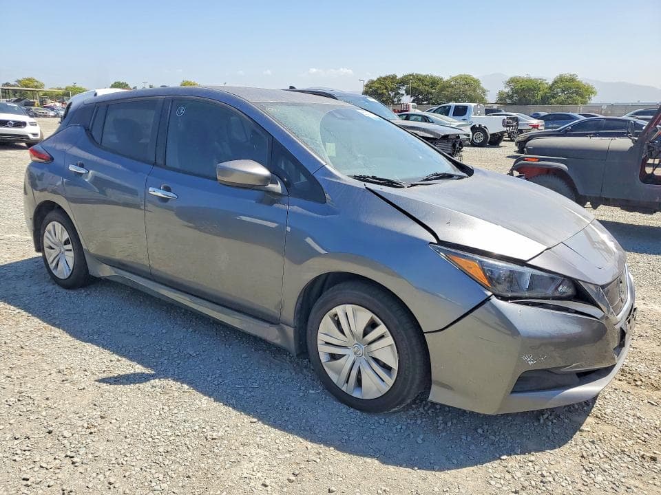 2020 NISSAN LEAF S 4