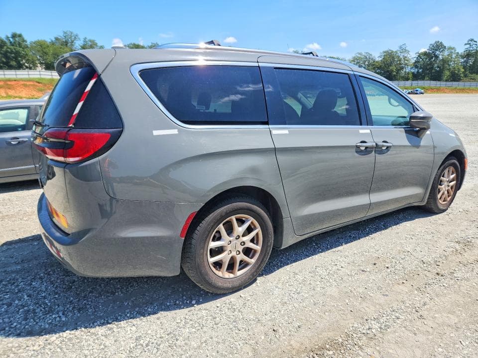 2021 CHRYSLER PACIFICA TOURING L 3