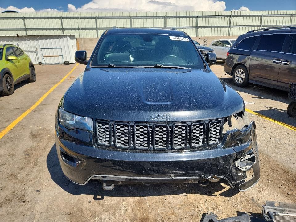2019 JEEP GRAND CHEROKEE LAREDO 5