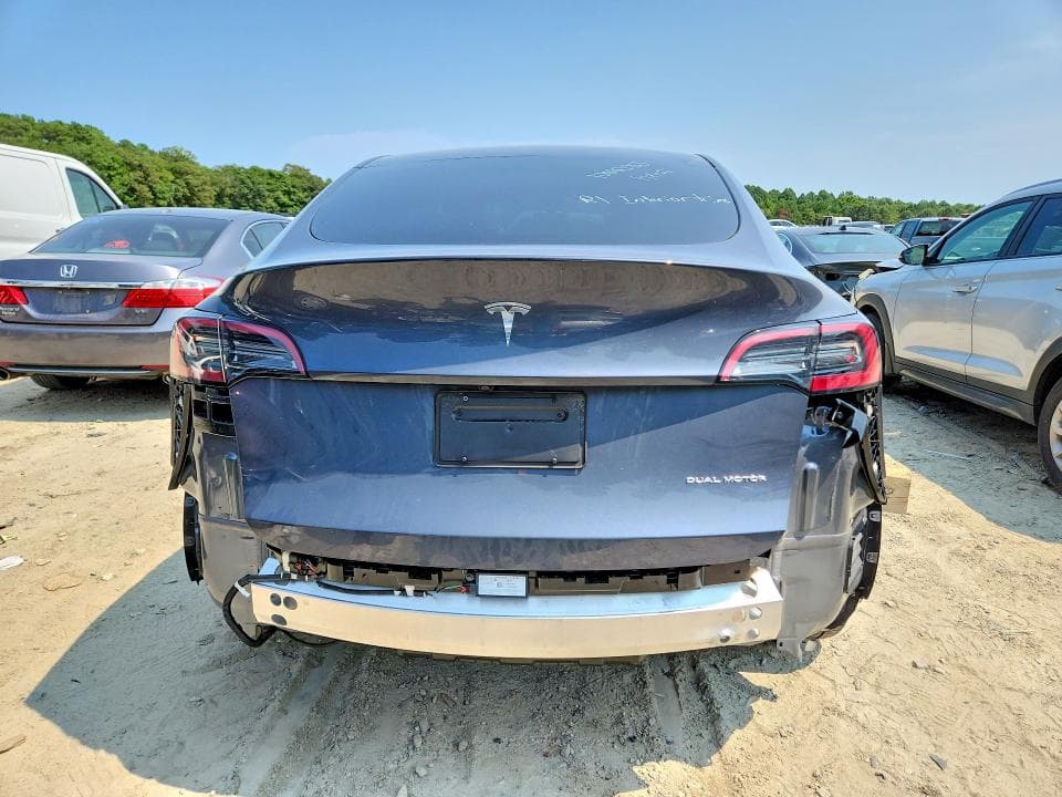 2023 TESLA MODEL Y 6
