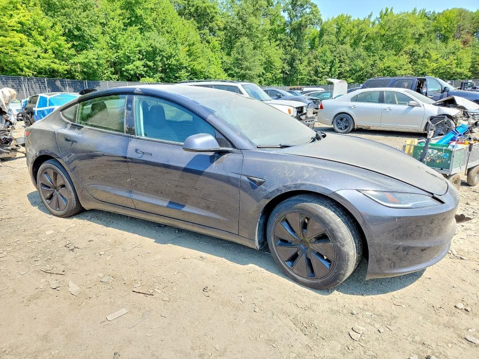 2024 TESLA MODEL 3 4