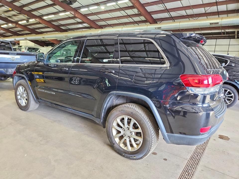 2021 JEEP GRAND CHEROKEE LAREDO 2