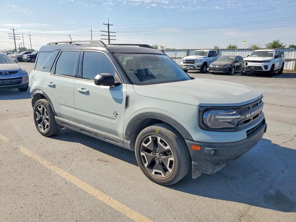 2021 FORD BRONCO SPORT OUTER BANKS 4
