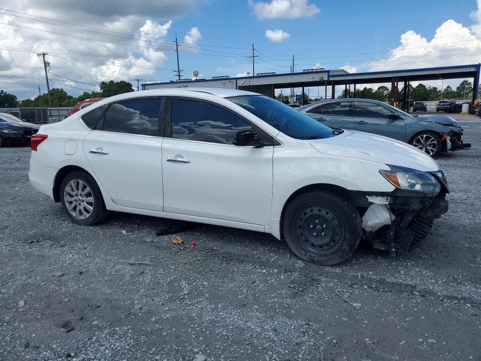 2017 NISSAN SENTRA S 4