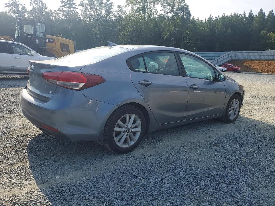 2017 KIA FORTE S 3