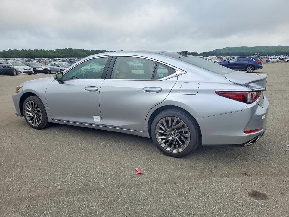 2024 LEXUS ES 350 ULTRA LUXURY 2